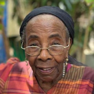 Photo de Madame Julie Paulette PRÉSENT